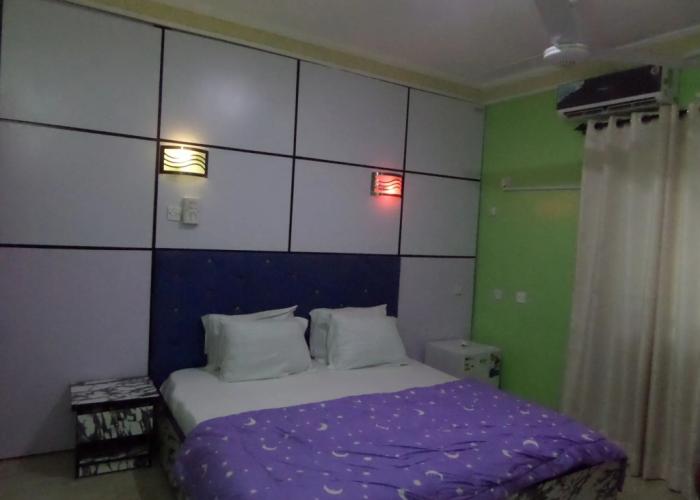 Jimson International Hotel and Suites