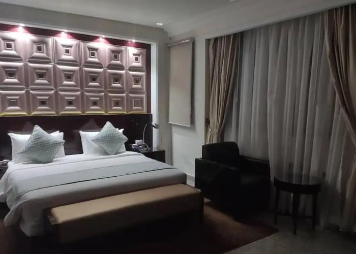 Conference Hotel