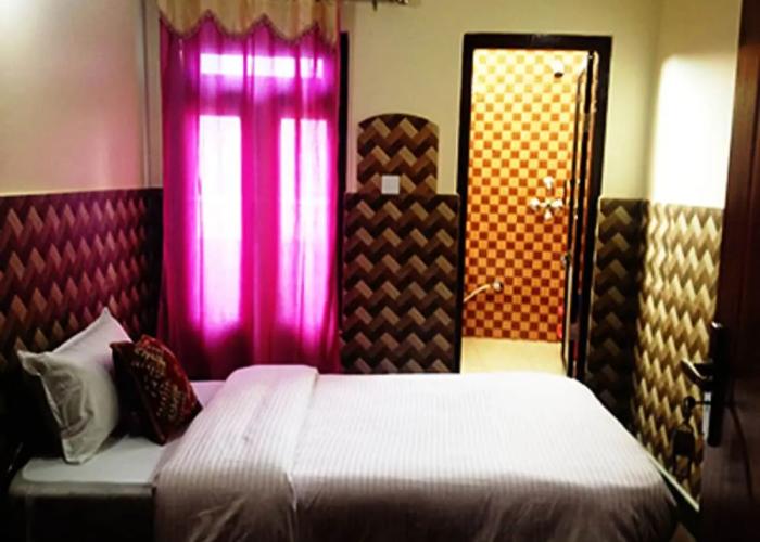 Hotel Crown