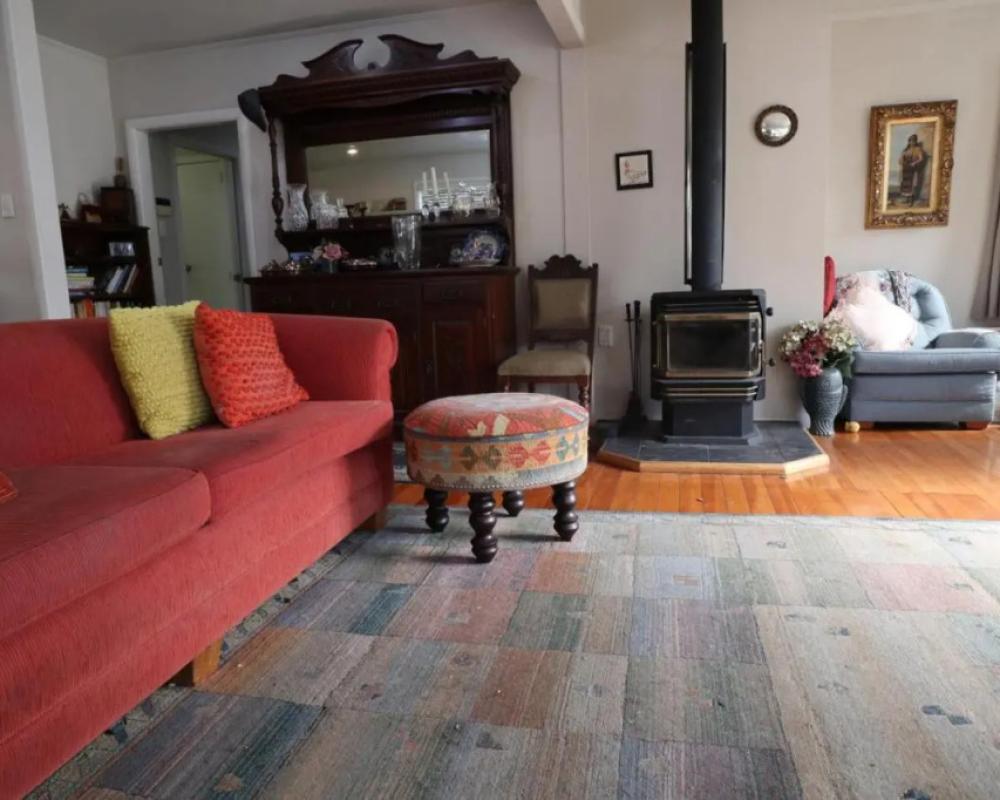 Magpie Cottage - Homestay B&B