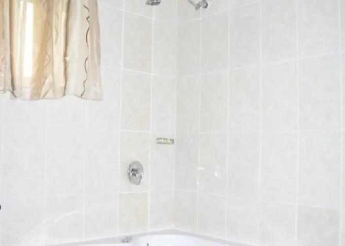 Residency Hotel Leophine House