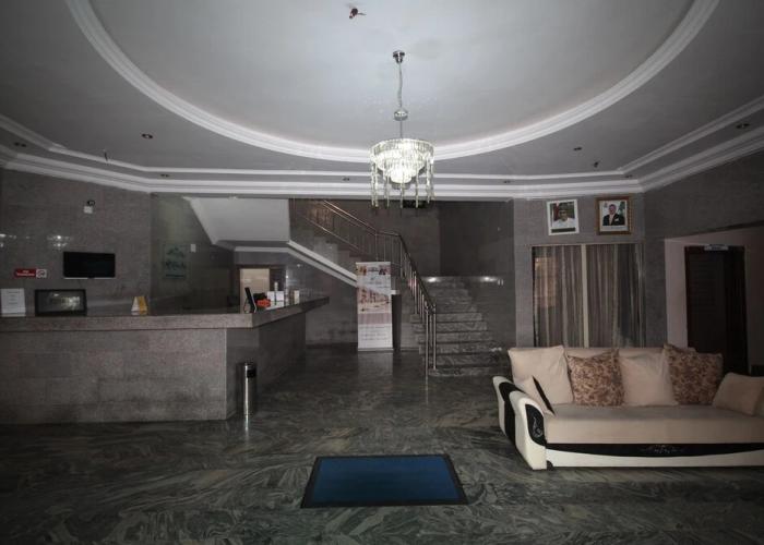 Residency Hotel Leophine House