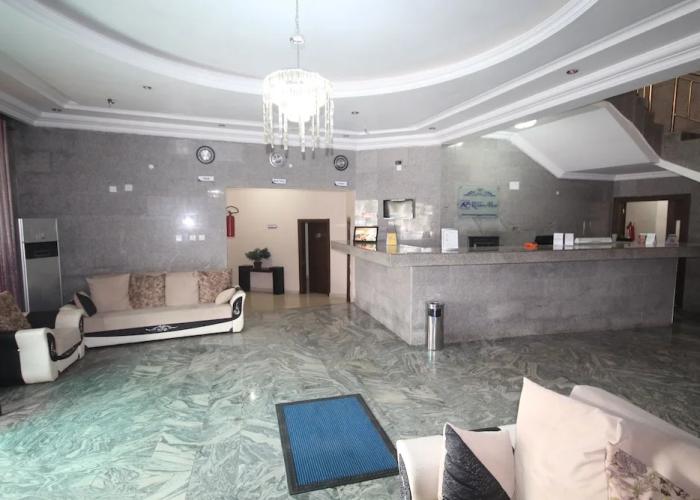 Residency Hotel Leophine House