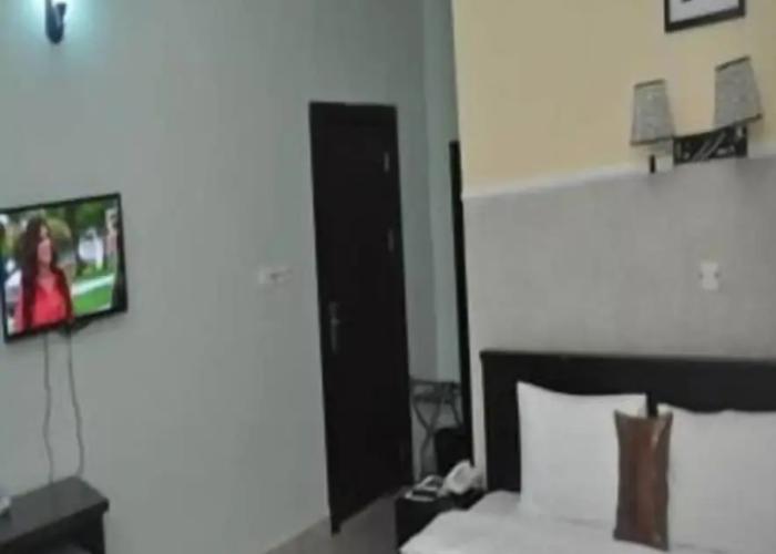 Grand Capital Hotel