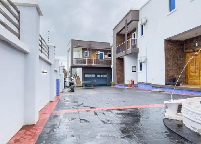 Meraki Apartments