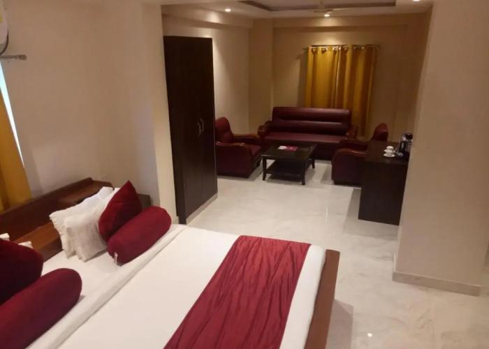 Chinmaye Inn