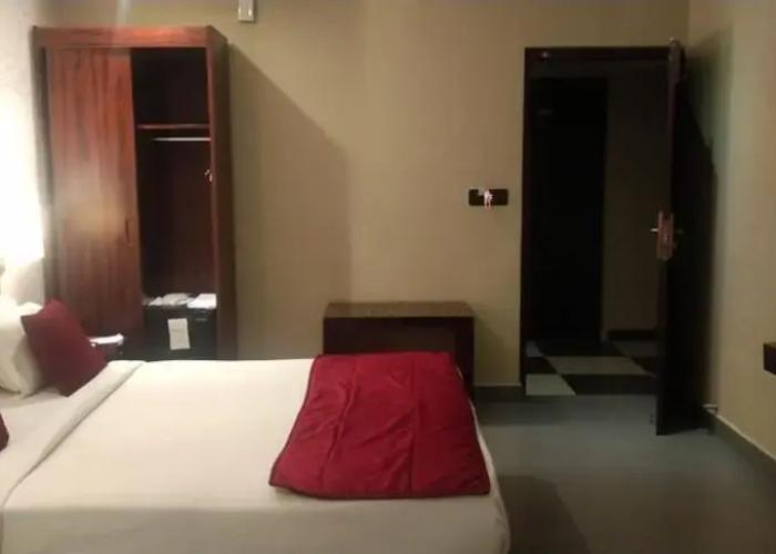 Chinmaye Inn