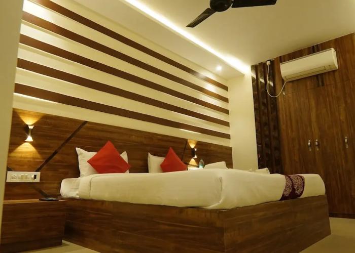 Hotel Vineet