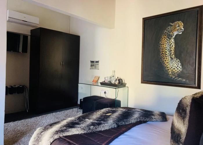 Ama Zulu Guesthouse and Safaris
