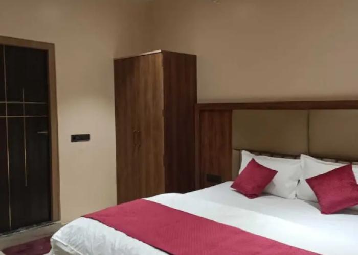 Mr Jaiswal Dharmshala