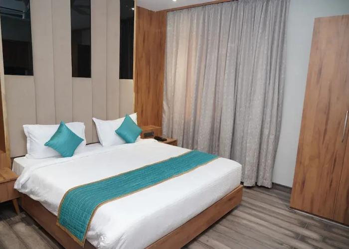 Hotel Harivilas