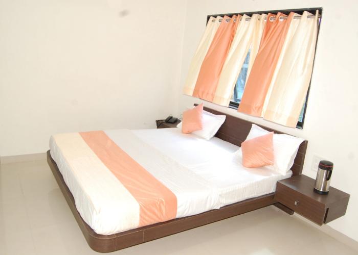 Parth Executive Hotel