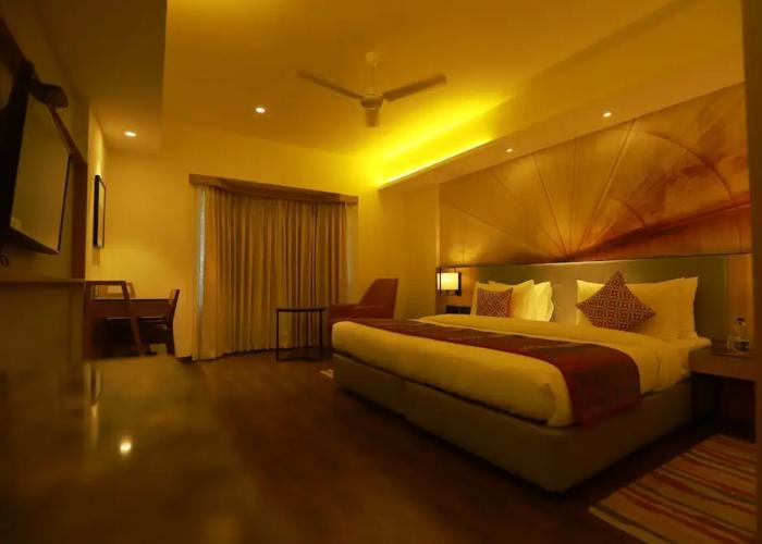 Grand Sarovar Portico