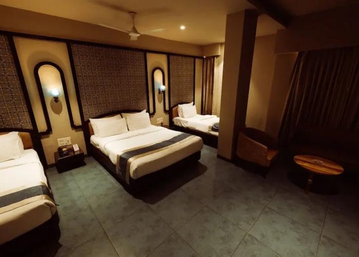 Hotel Brij Residency