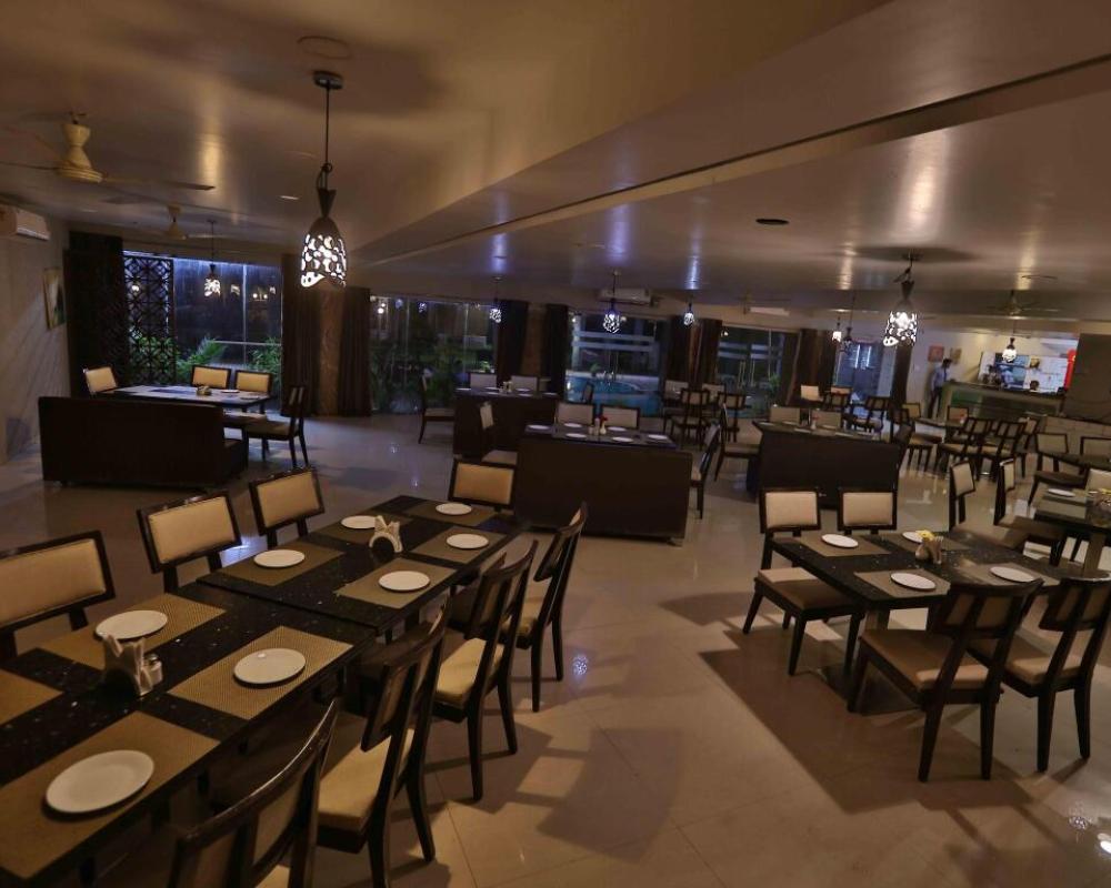 Hotel President Cottage Resort