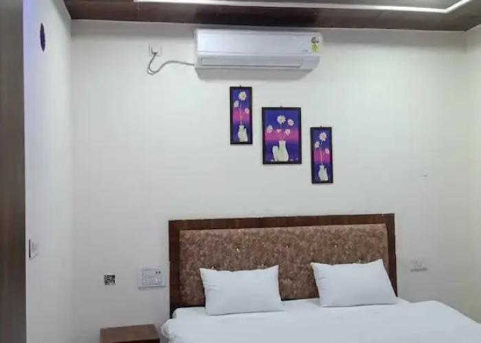 Hotel Royal Sagar By GRB