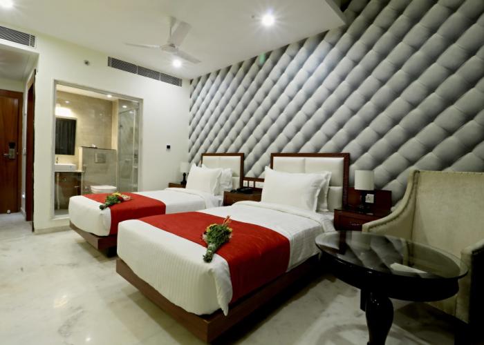 Hotel the Grand SIBA
