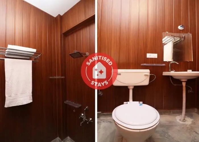 OYO Flagship 23709 Hotel Meerut International
