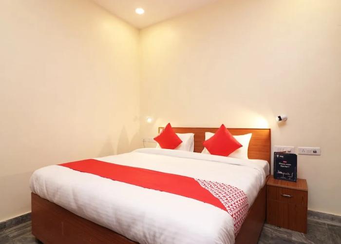 OYO Flagship 23709 Hotel Meerut International