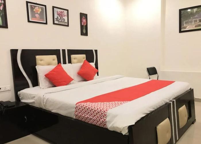 OYO 17443 Tirupati Residency