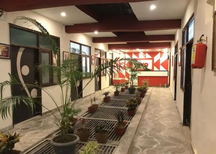 OYO 17443 Tirupati Residency