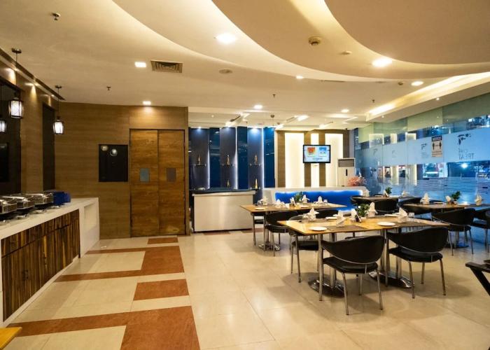 Hotel Hyphen Premier Meerut