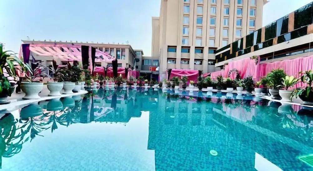 фото Mars Resorts