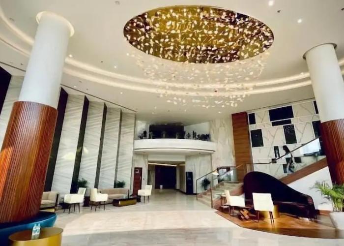 Mars Resorts