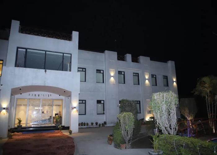 Pink Villa Boutique Hotel