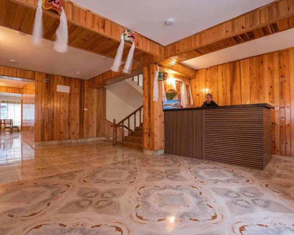 Summit Gangchen Hotel