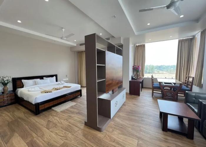 Finns Weaver Resort Kaziranga