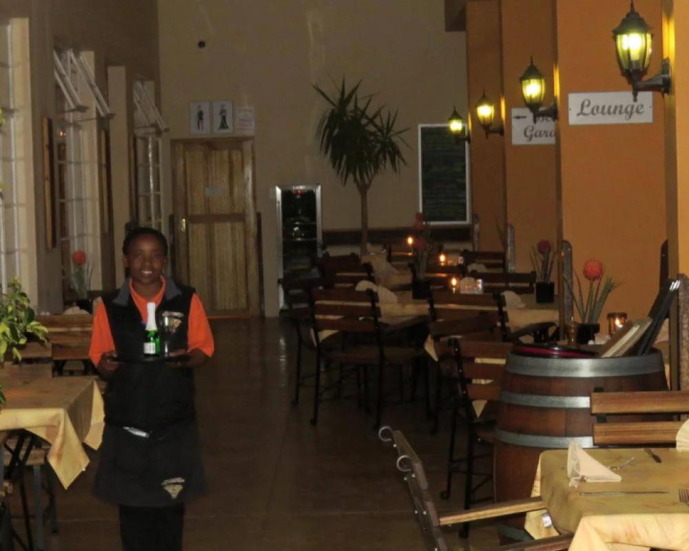 фото Bahnhof Hotel Aus