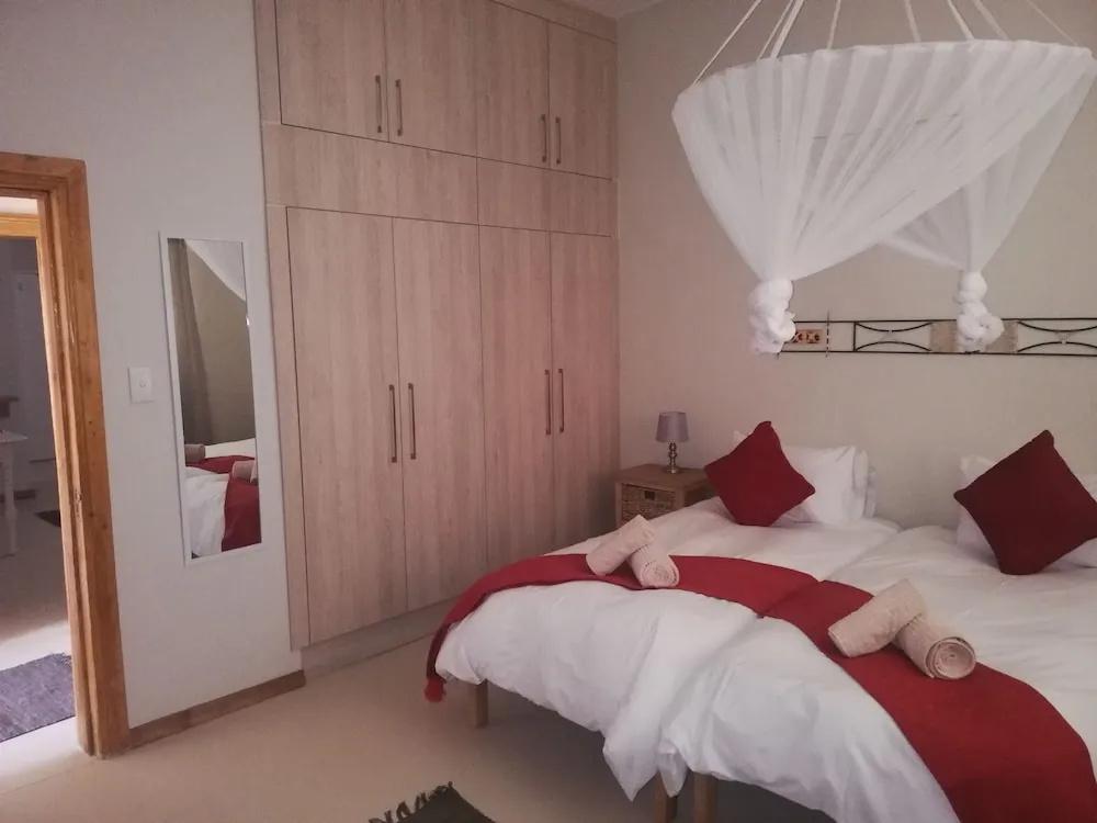 фото Aus Self-Catering Units