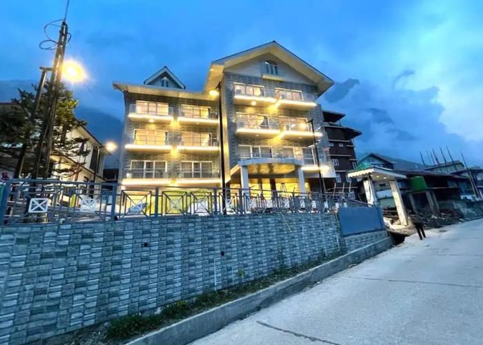 Jewel Kongchen Retreat & Spa