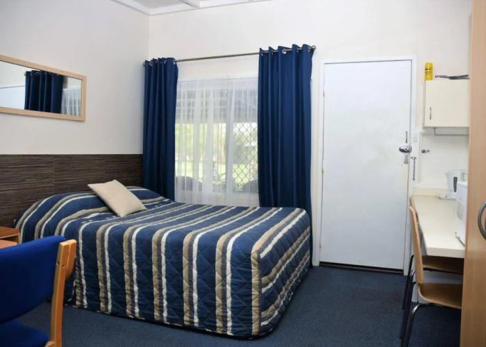 Chinchilla Motel