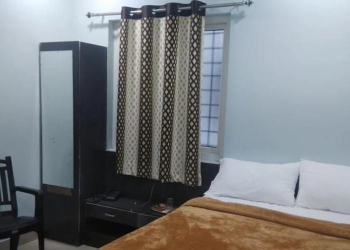 iROOMZ Partha Grand