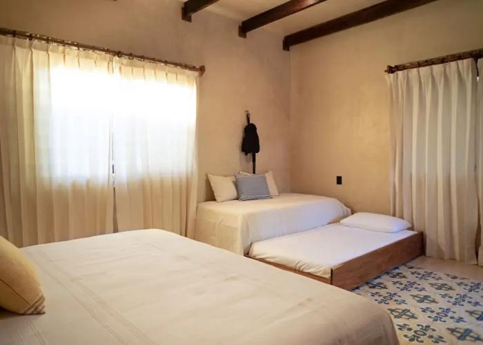 Mero Mero Hotel