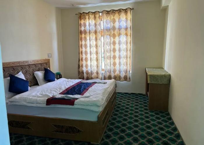 TIH Tsomoriri Hotel Lake View