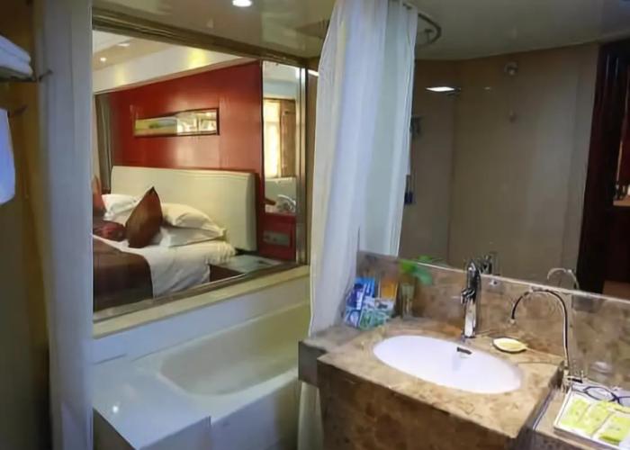 Xinyue Hotel