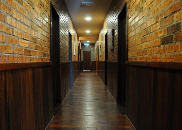 Anggun Hotel