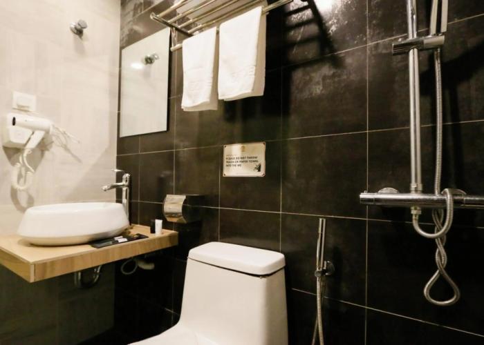 Golden Roof Hotel Seri Iskandar