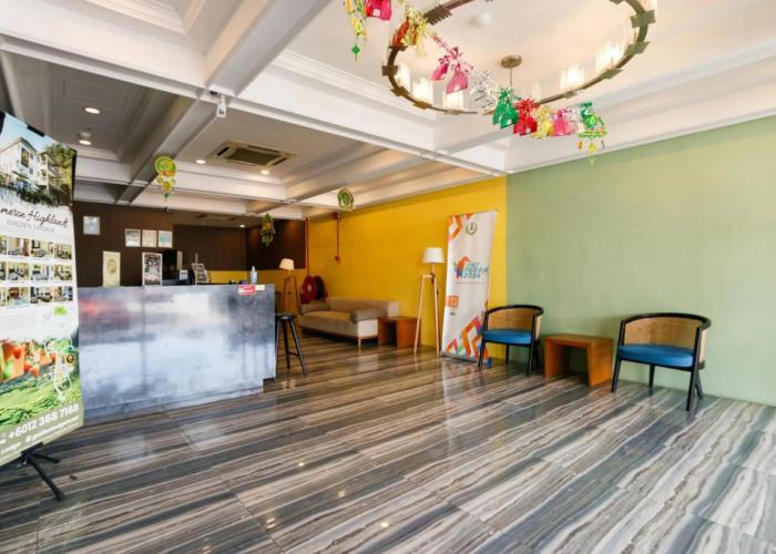 Golden Roof Hotel Seri Iskandar