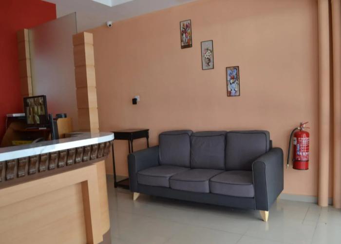 OYO 89691 Hotel Puteri Miqaila