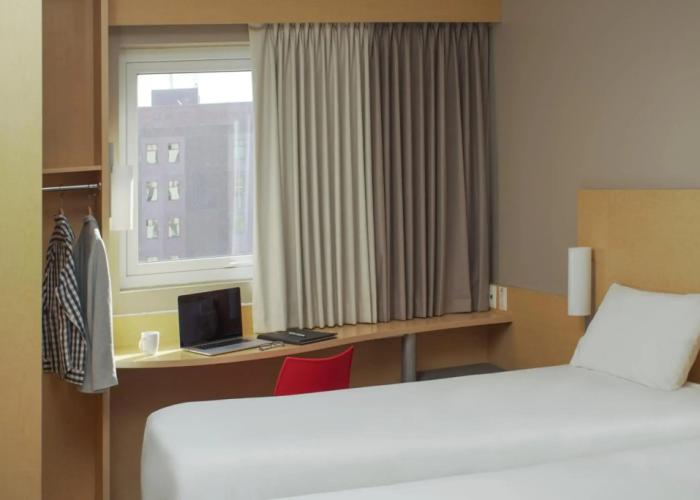 ibis Hermosillo