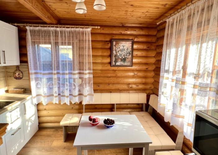 Zhuravushka Guest House