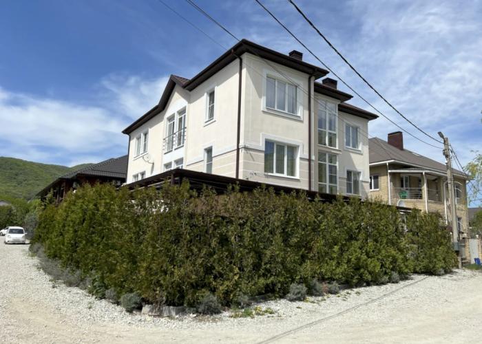 Zarechye Guest House