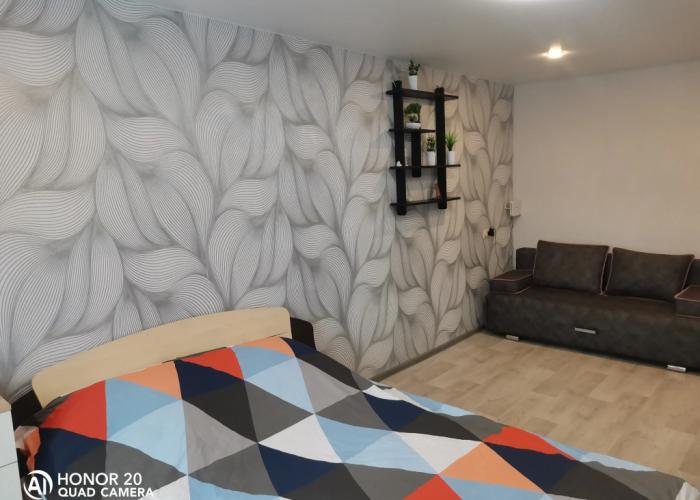 Na Osipenko 20 Flat