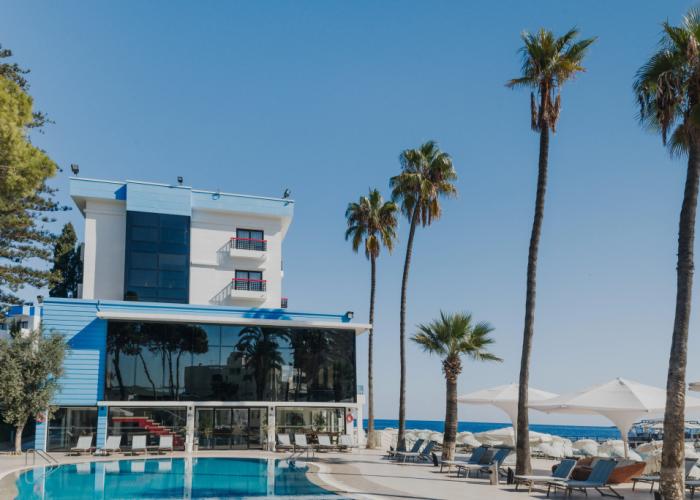 Arkin Palm Beach Hotel
