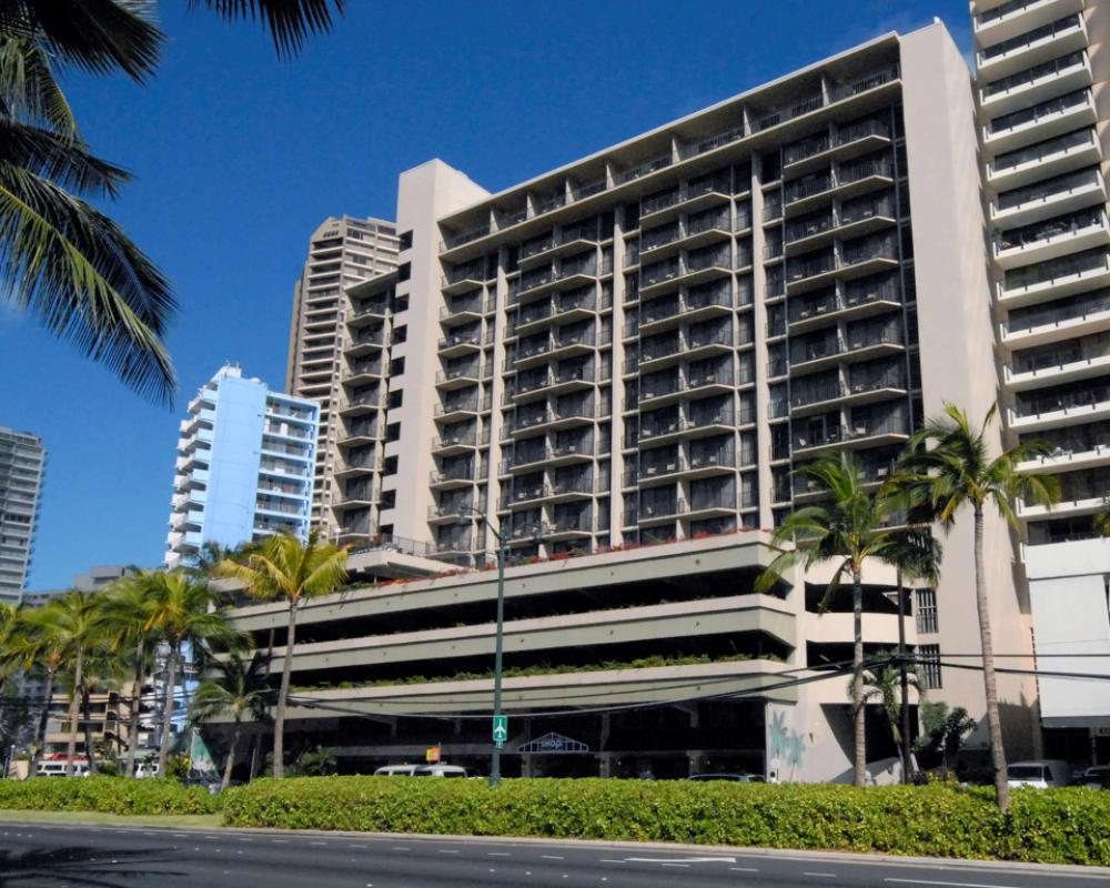 Aqua Palms Waikiki