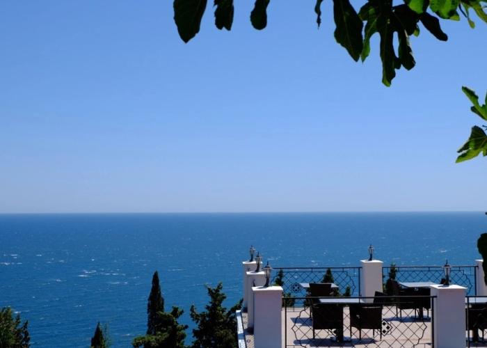 Arzy Guest House